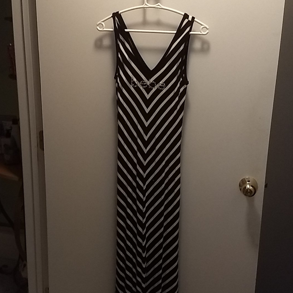 Bebe dress